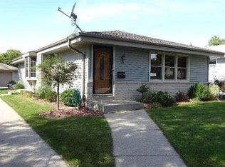 3651 S 94th St, Milwaukee, WI 53228