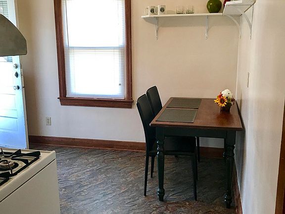 2nd image of 2402 Bradley Ave #2