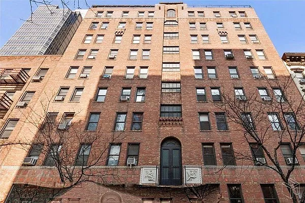 Rented by Halstead Real Estate | media 16