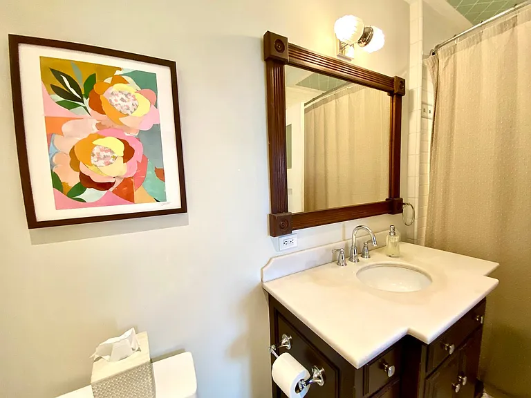 Enchanting 1-Bedroom, 1-Bath Oasis with Stunning Views — Photo 6