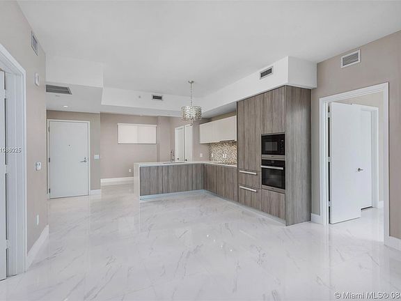 2nd image of 2900 NE 7th Ave Unit 3903