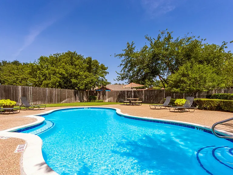 Quail Crossing Apartments — Photo 12