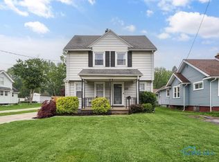 2238 Oak Grove Pl, Toledo, OH 43613