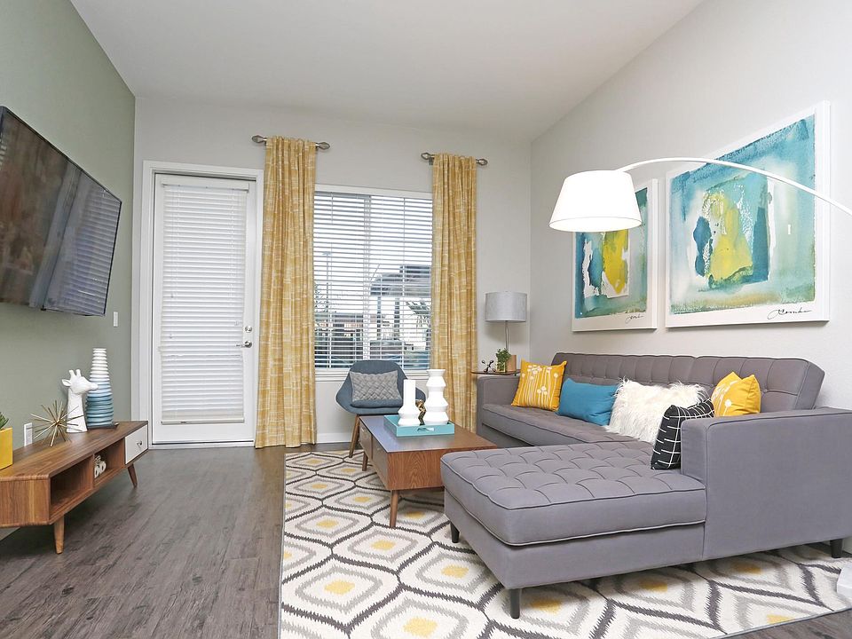 1st image of 300 Railway Ave #232