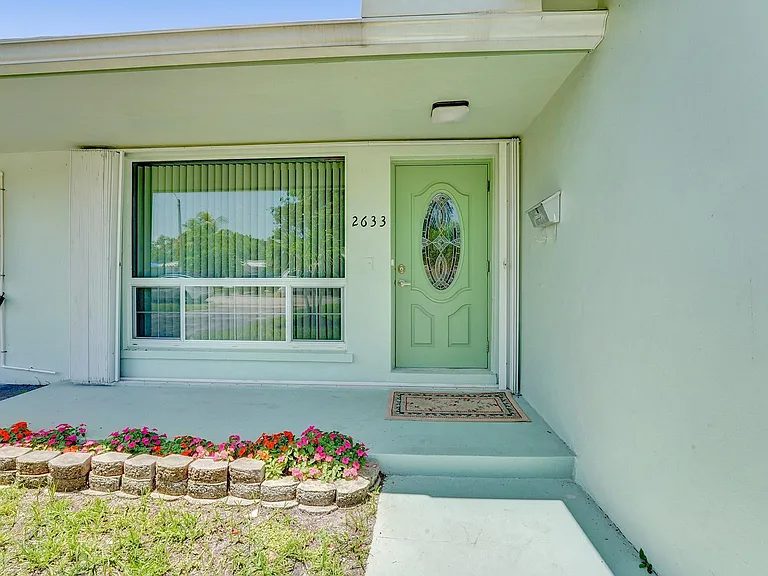 2633 Adams St — Photo 40