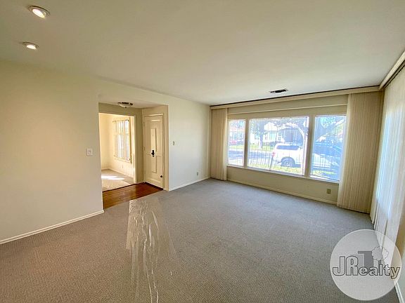 5th image of 11216 McDonald St