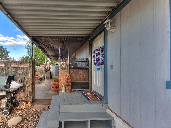 3rd image of 3625 N Treasure Dr