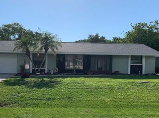 1443 Beacon Dr, Pt Charlotte, FL 33952