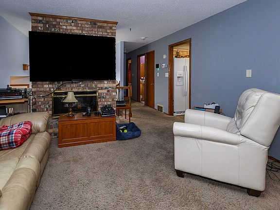 5th image of 2106 Kennedy Ave