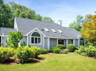 41 Fellows Rd, Ipswich, MA 01938