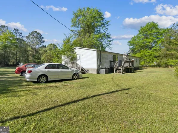 337 Valley View Dr, Byron, GA 31008