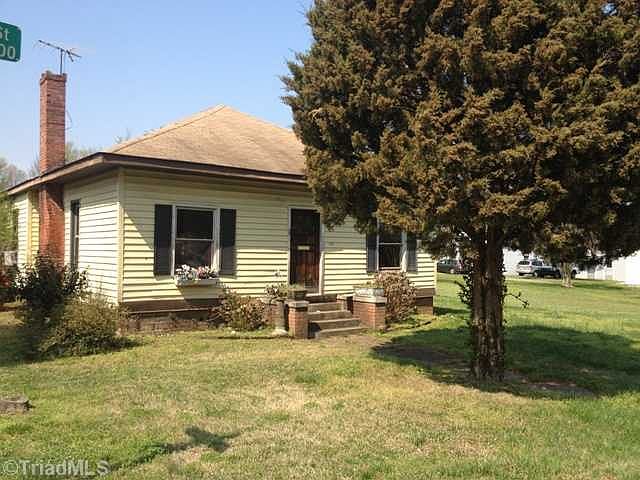 1st image of 410 Lowdermilk St