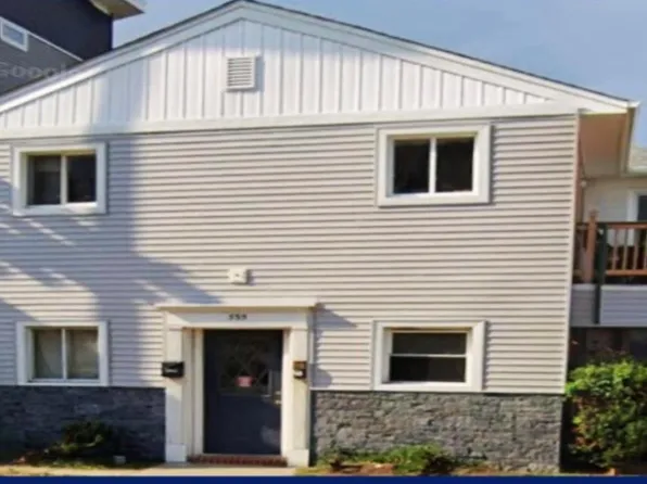 555 W Broadway APT 2E, Long Beach, NY 11561