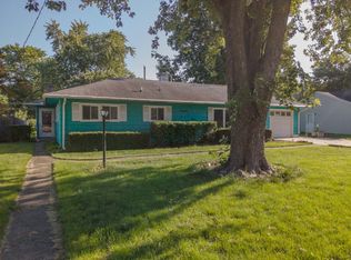 1904 Croxton Ave, Bloomington, IL