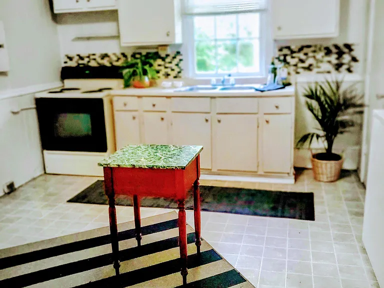 Spacious kitchen