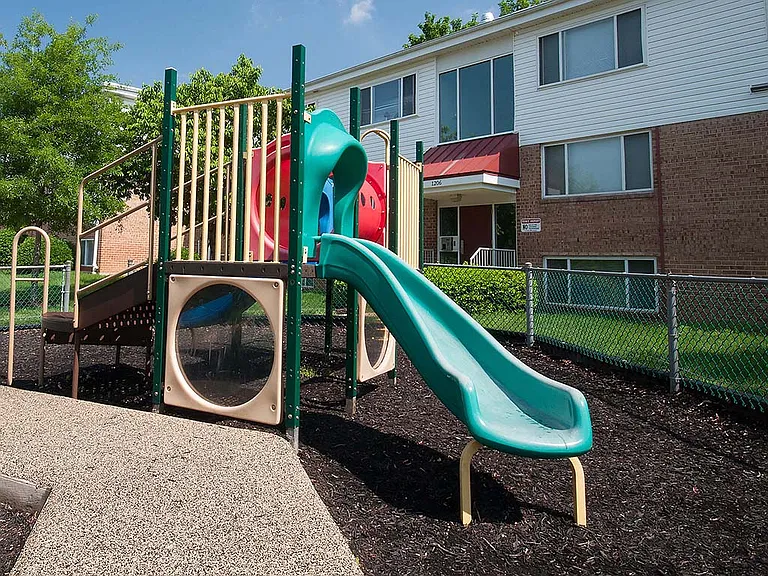 Cherrydale Apartments — Photo 27