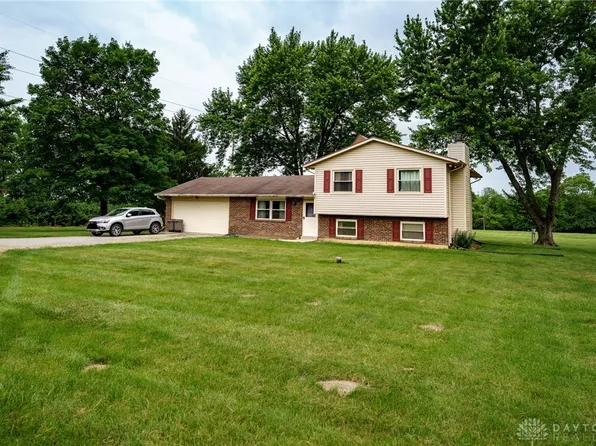 520 Weddle Rd, Casstown, OH 45312