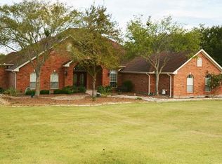 135 Creekview Ln, Crandall, TX 75114