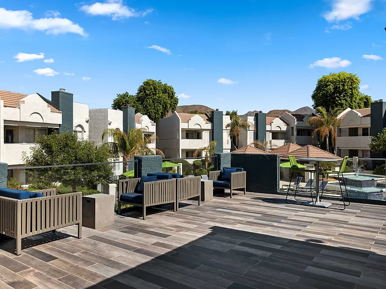 Jade Scottsdale — Photo 20
