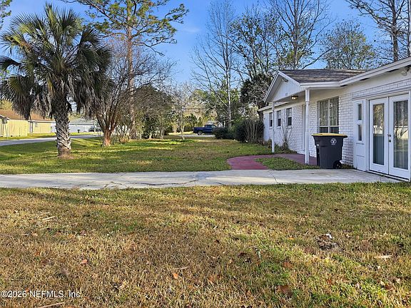 3rd image of 5717 KINKAID Road