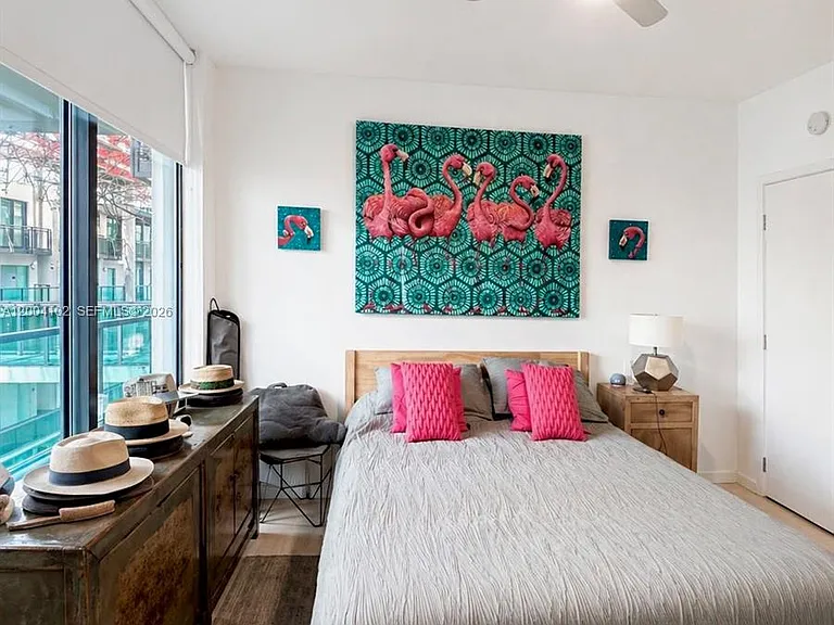 6000 Collins Ave #515 — Photo 5