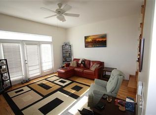 459 N Armour St, Chicago, IL 60642