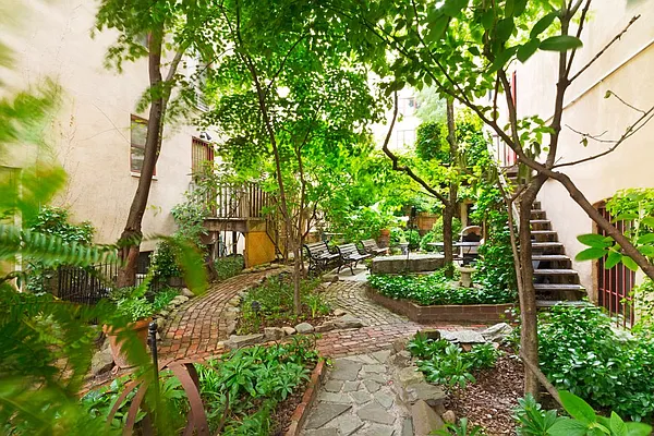 Sold by Corcoran | media 16