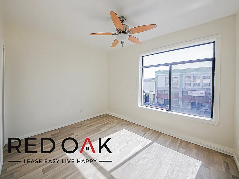692 Valencia St #309 — Photo 10