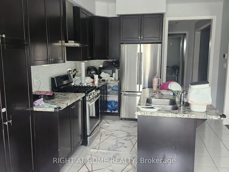 16 Red Tree Dr — Photo 5