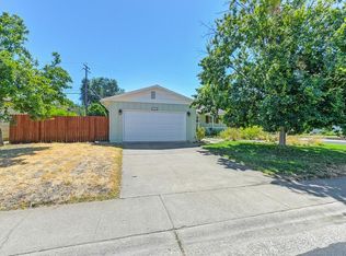 10610 Lambrusca Dr, Rancho Cordova, CA 95670
