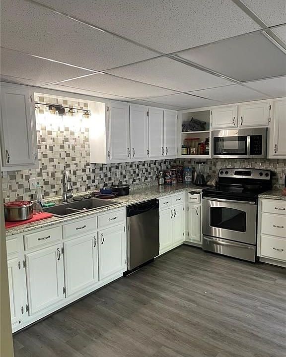 1st image of 1801 Azalea Dr #2