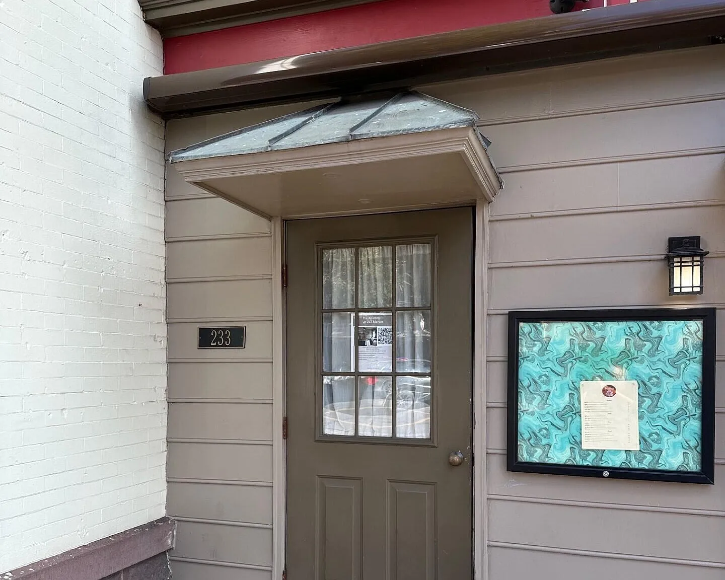 1 bed, 350 sqft, $650 — Photo 1