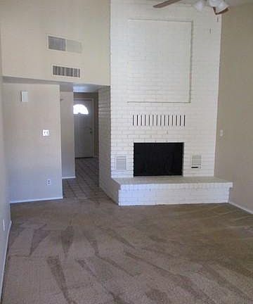 5th image of 942 E June Cir