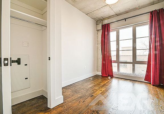 4th image of 31-07 37th St #4C