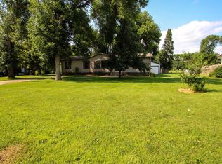 105 Jones St E, Herman, MN 56248