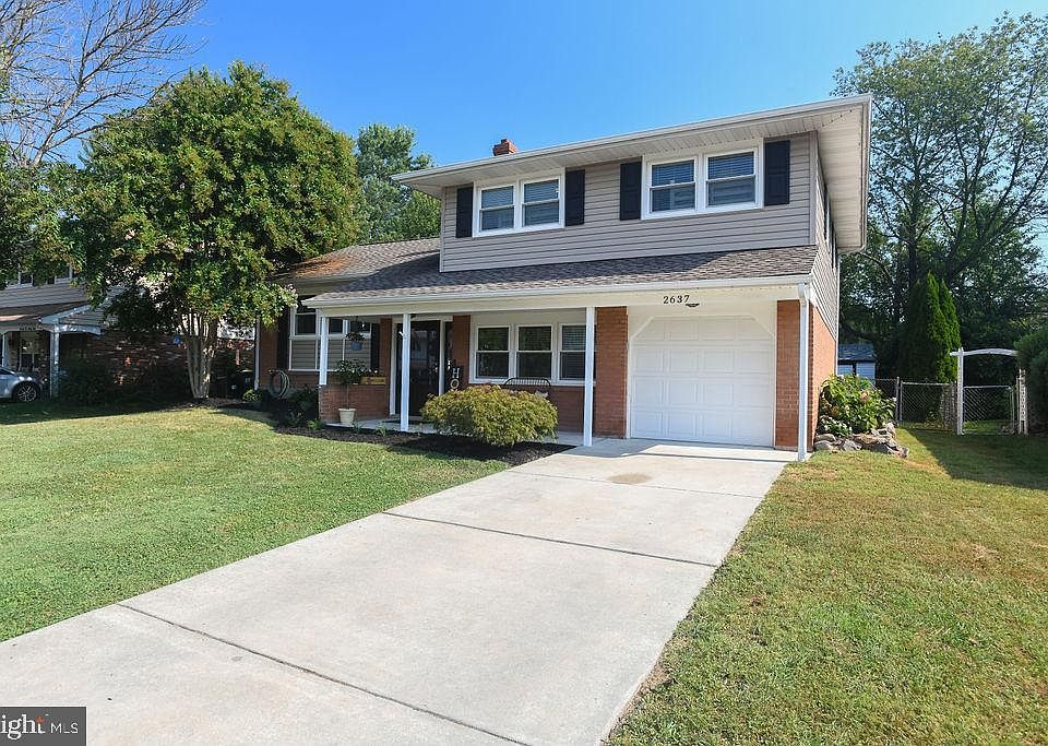 1st image of 2637 Longfellow Dr