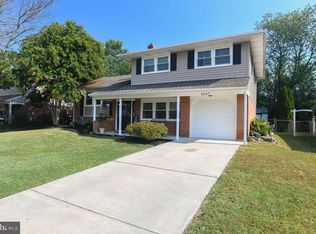 2637 Longfellow Dr, Wilmington, DE