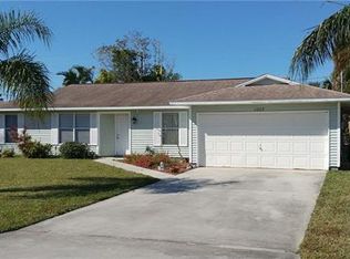 1222 SE 23rd Ave, Cape Coral, FL 33990