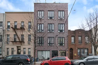 303 Stanhope Street, #4A