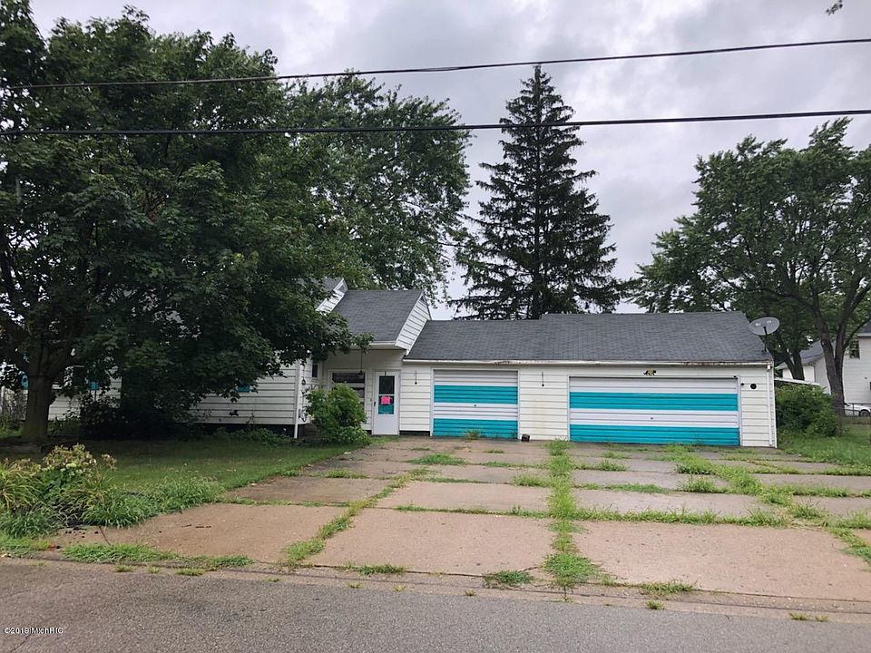1st image of 3143 27th St SW
