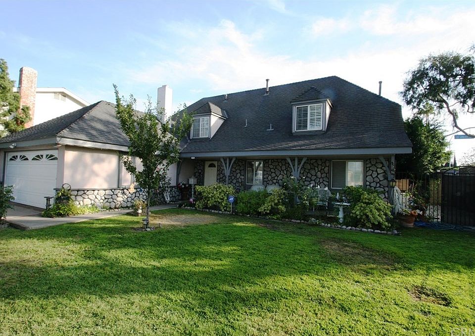 1st image of 2902 E Collyer Ln