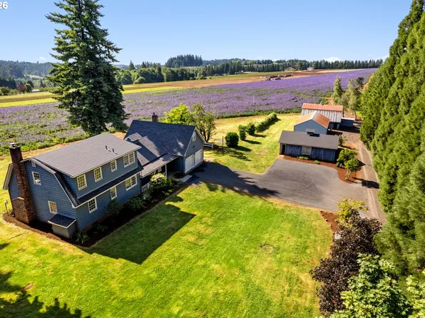 17753 Powers Creek Loop Rd NE, Silverton, OR 97381