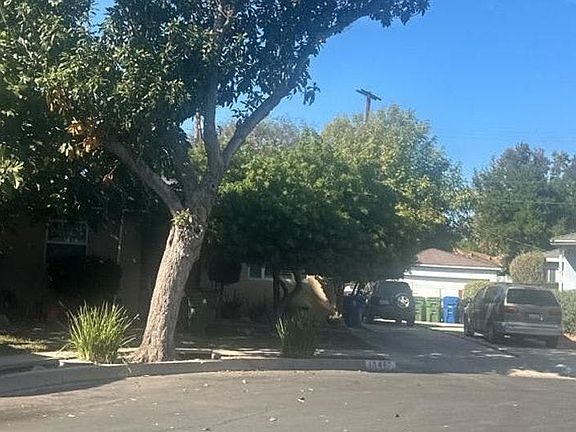 5th image of 15453 Blucher Ct