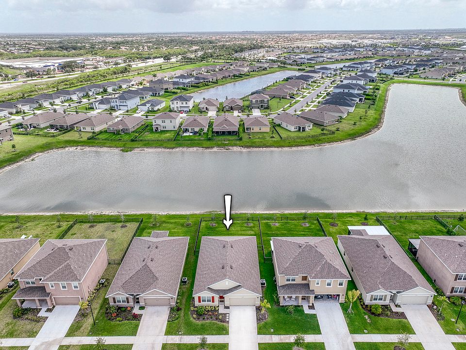 1st image of 10590 SW Vasari Way