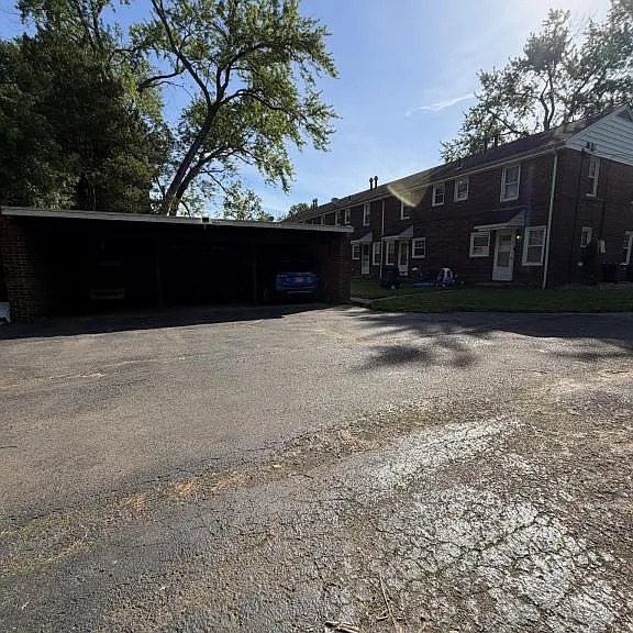 730 West St — Photo 20