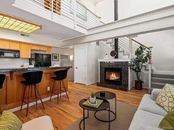 5th image of 225 N Lincoln Street #4