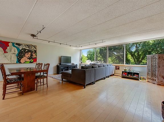 4th image of 630 Vernon Ave APT 9