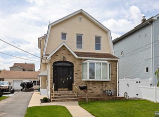 512 3rd Ave FLOOR 2, Lyndhurst, NJ 07071