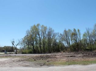 2795 Texas Ave, Bridge City, TX 77611