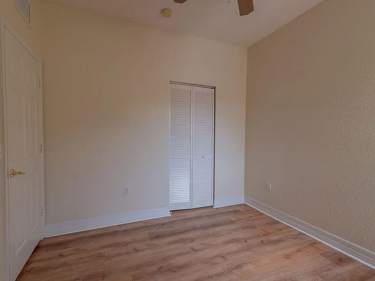 44 SE Sedona Cir #102 — Photo 17